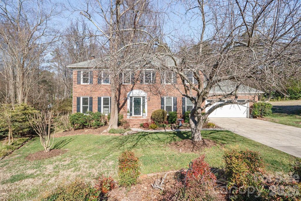 14604 Hanloch Court, Charlotte, NC 28262