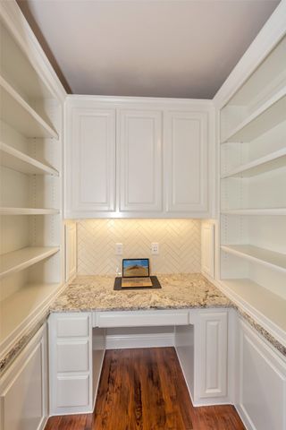 1001 W Bluff Way, Roanoke, TX 76262