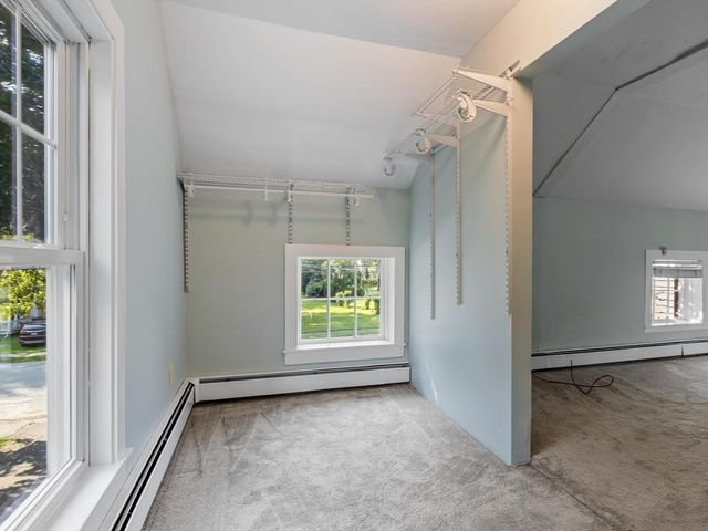 48 Central St, West Brookfield, MA 01585