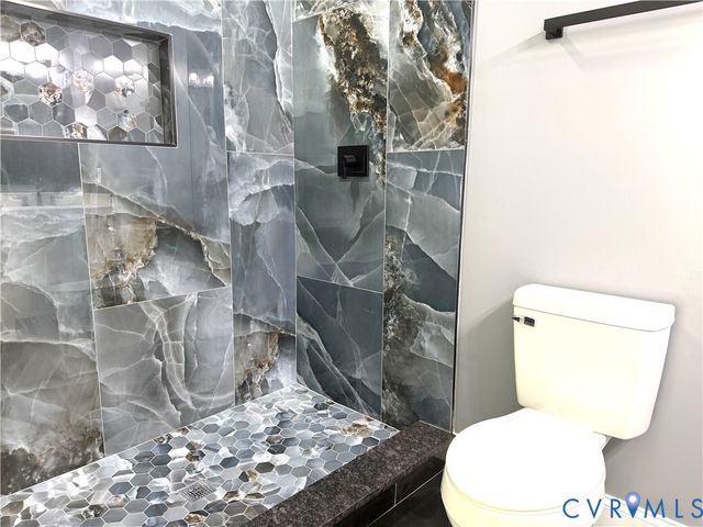 926 Wilcox St, Petersburg, VA 23803