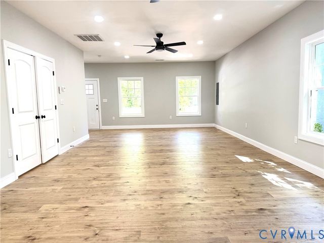 926 Wilcox St, Petersburg, VA 23803