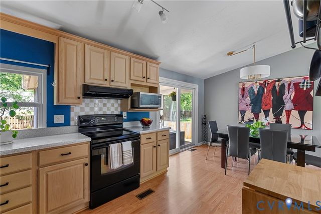 548 Kimwood Rd, Chesterfield, VA 23236