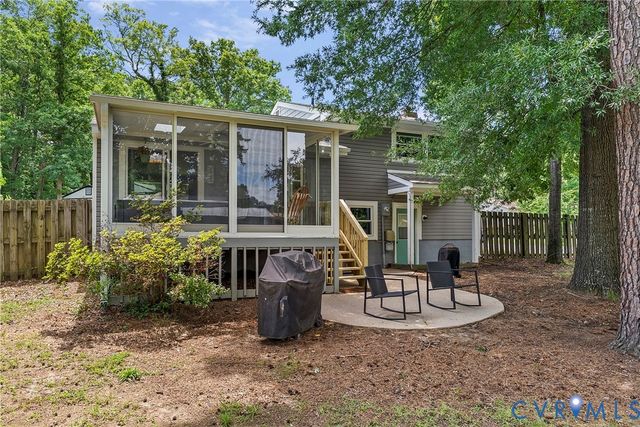548 Kimwood Rd, Chesterfield, VA 23236