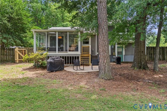 548 Kimwood Rd, Chesterfield, VA 23236