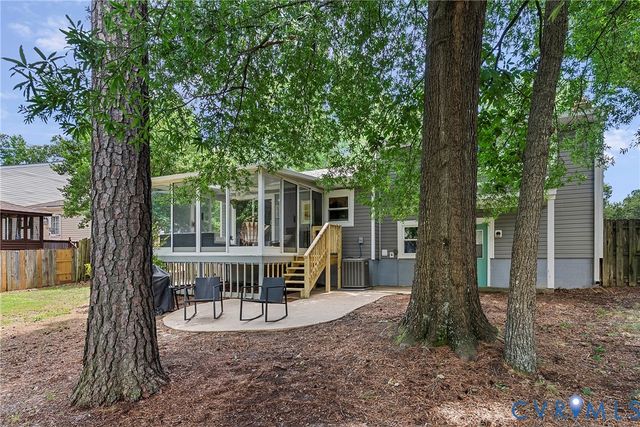 548 Kimwood Rd, Chesterfield, VA 23236