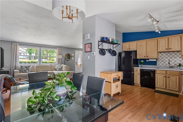 548 Kimwood Rd, Chesterfield, VA 23236