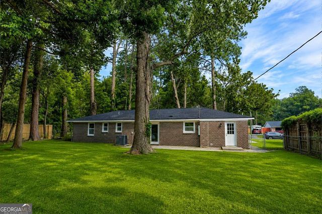 206 Paradise Drive, Savannah, GA 31406
