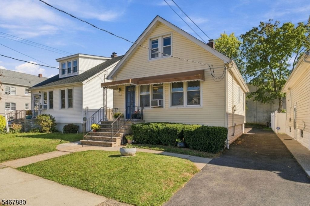 2518 Ogden St, Linden City, NJ 07036 — photo 4