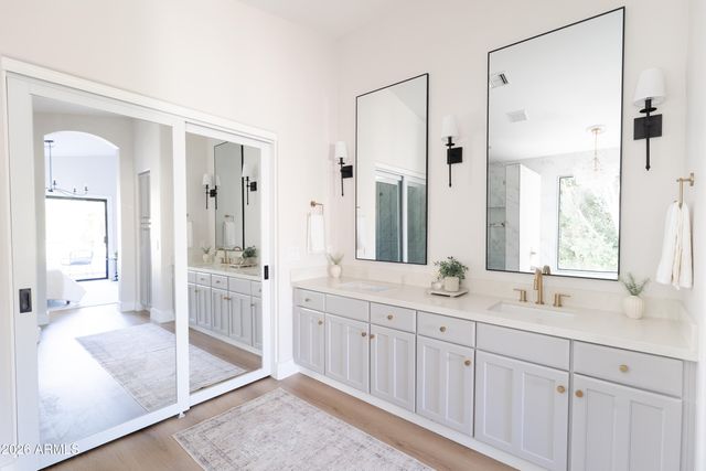 3327 S FELIX Way, Chandler, AZ 85248