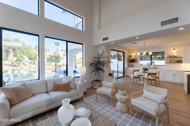 3327 S FELIX Way, Chandler, AZ 85248