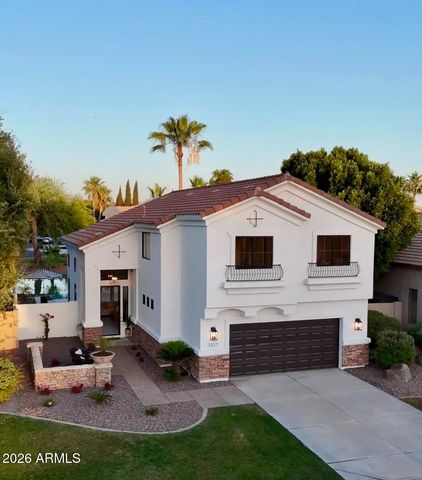 3327 S FELIX Way, Chandler, AZ 85248