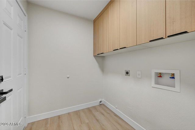 3416 E ALTADENA Avenue, Phoenix, AZ 85028