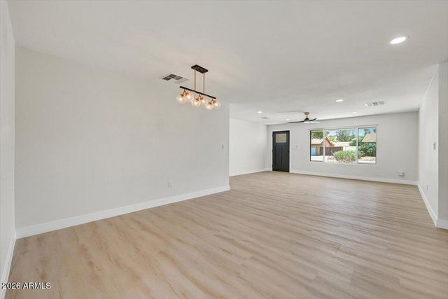 3416 E ALTADENA Avenue, Phoenix, AZ 85028