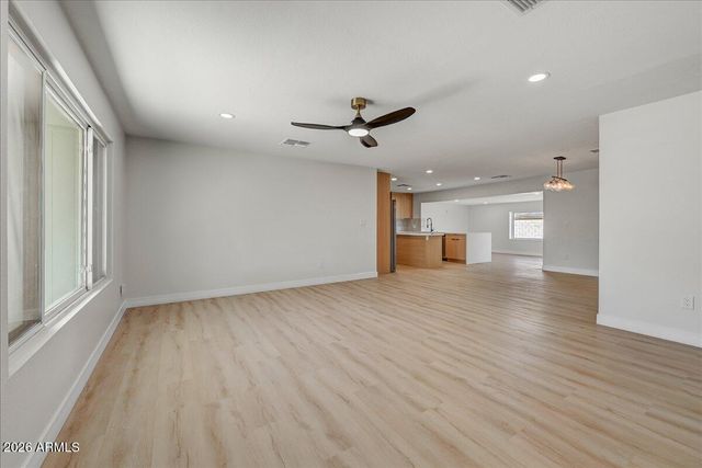 3416 E ALTADENA Avenue, Phoenix, AZ 85028