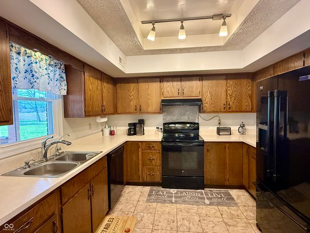 10386 N County Road 650 E, Brownsburg, IN 46112