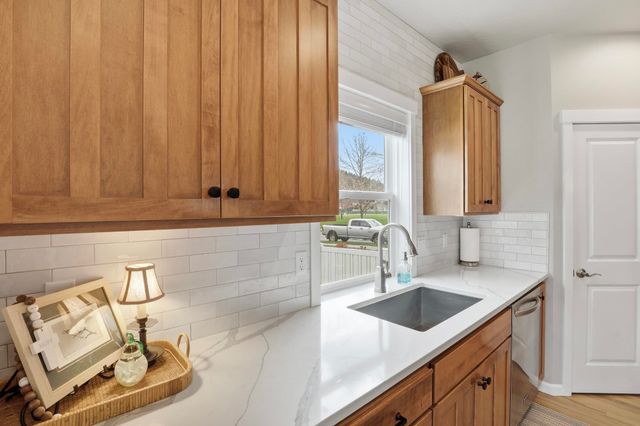 24999 E Ludlow Ave, Liberty Lake, WA 99019