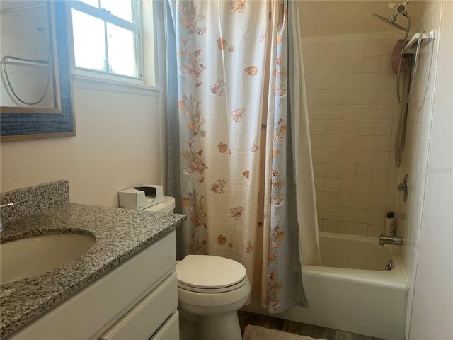 221 S VENICE BOULEVARD, Venice, FL 34293