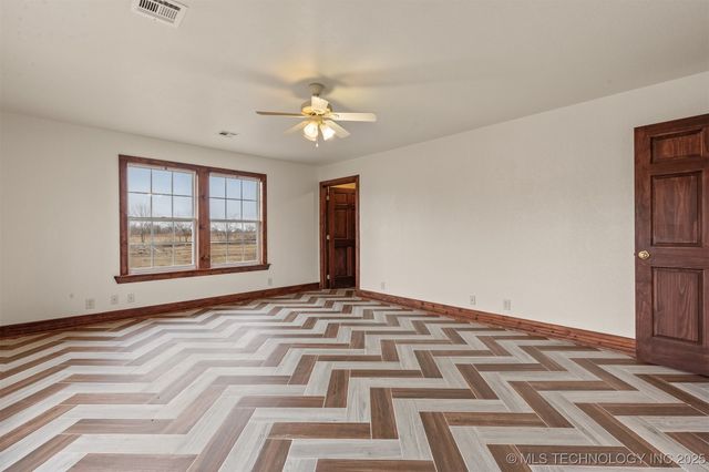 20430 E 580 Road, Inola, OK 74036