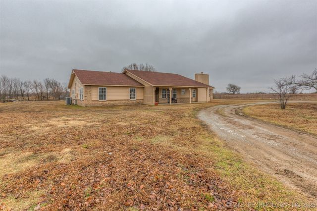 20430 E 580 Road, Inola, OK 74036