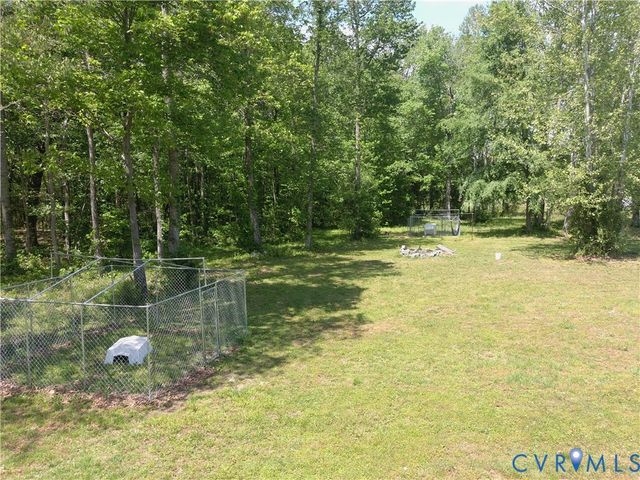 25585 Sawmill Rd, Carson, VA 23830