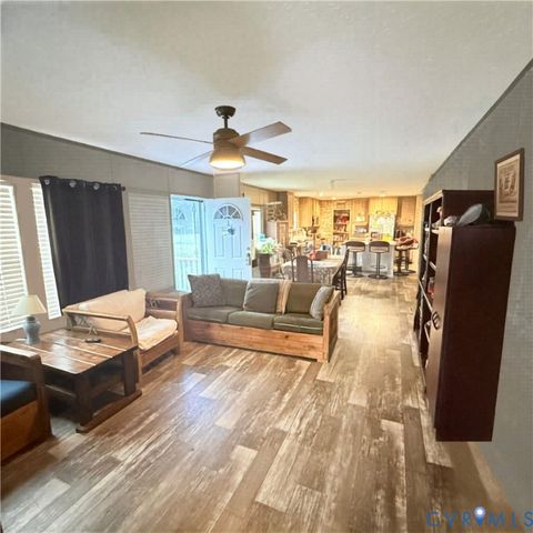 25585 Sawmill Rd, Carson, VA 23830
