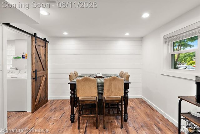 954 Panorama Drive, Milford, MI 48381