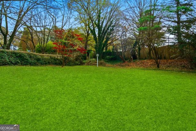 1044 Little Willeo Road, Marietta, GA 30068