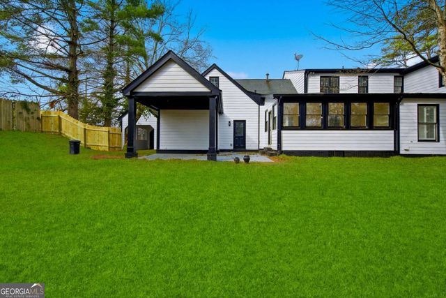 1044 Little Willeo Road, Marietta, GA 30068