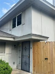 5650 Birchmont Drive C, Houston, TX 77091