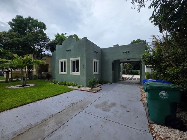1139 NW 37th St, Miami, FL 33127