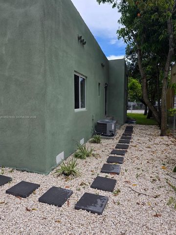 1139 NW 37th St, Miami, FL 33127