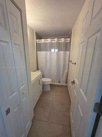 1139 NW 37th St, Miami, FL 33127