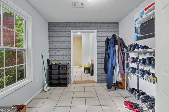 692 Allen Anderson Road, Cleveland, GA 30528