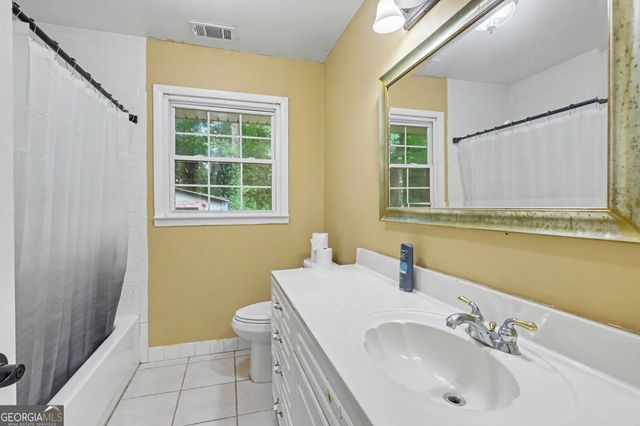 692 Allen Anderson Road, Cleveland, GA 30528