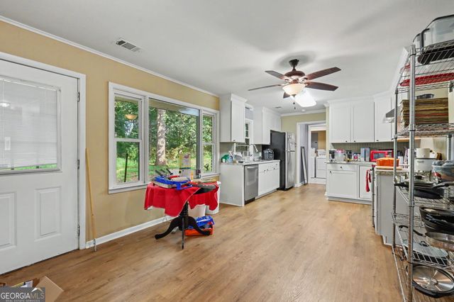 692 Allen Anderson Road, Cleveland, GA 30528