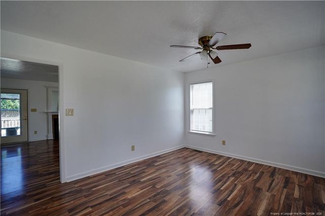 5126 Miranda Drive, Hope Mills, NC 28348