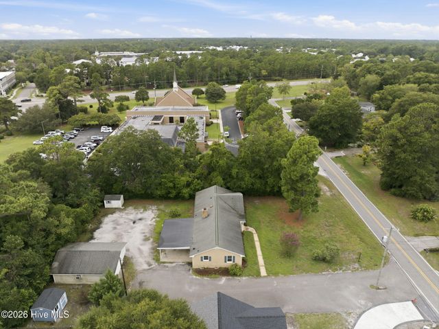 120 Windemere Road, Wilmington, NC 28405