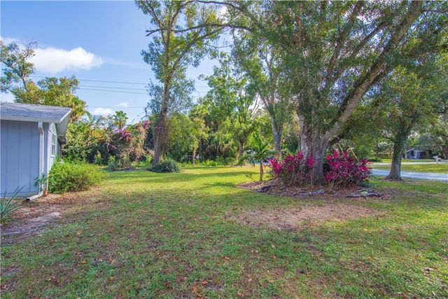 3105 Atlantic Boulevard, Vero Beach, FL 32960