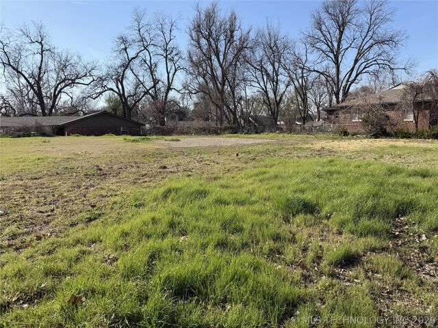 4148 S Madison Place, Tulsa, OK 74105