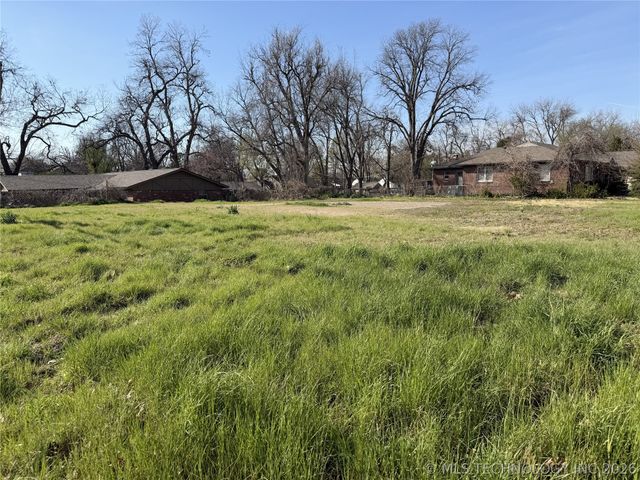 4148 S Madison Place, Tulsa, OK 74105