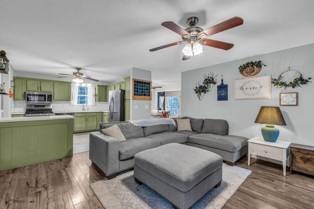 70 Castleview Drive, Ringgold, GA 30736