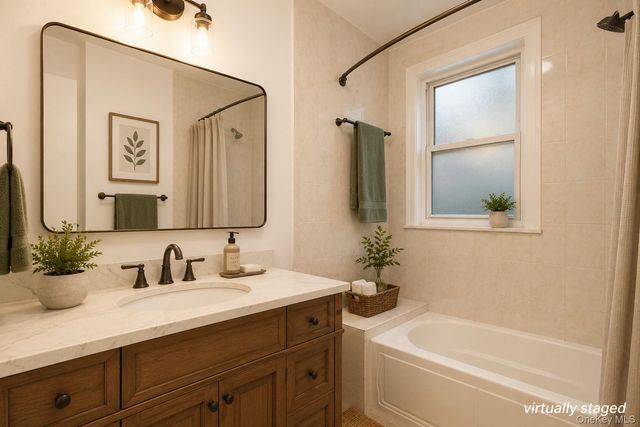 5301 62nd Street, Maspeth, NY 11378