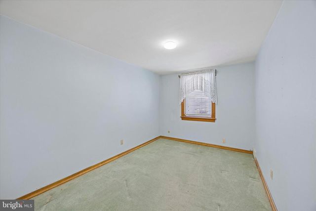 816 CRESCENT DR, Glenolden, PA 19036