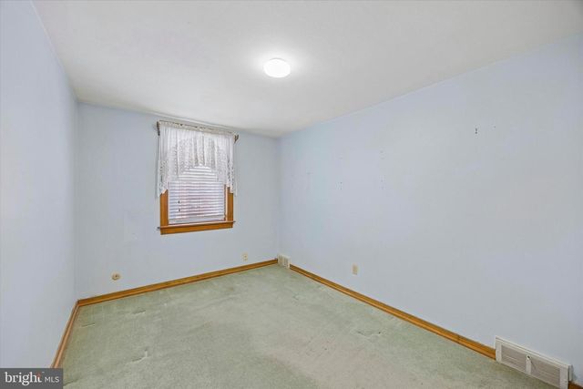 816 CRESCENT DR, Glenolden, PA 19036