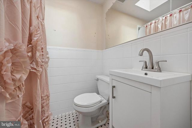 816 CRESCENT DR, Glenolden, PA 19036