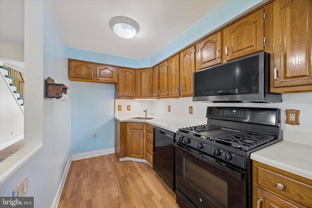 816 CRESCENT DR, Glenolden, PA 19036