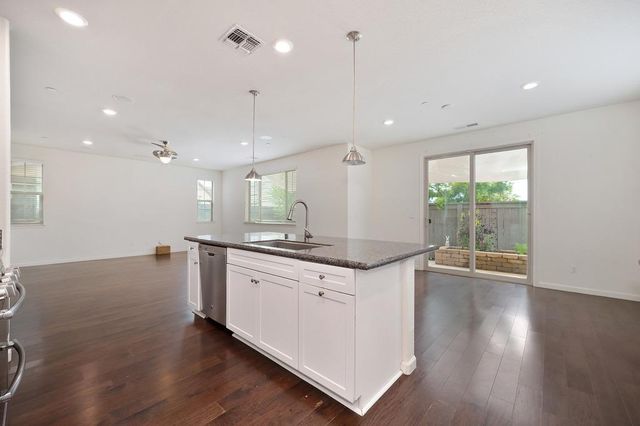 8181 Ryland Dr, El Dorado Hills, CA 95762