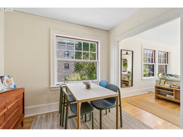 507 Nw 22ND Ave 301, Portland, OR 97210