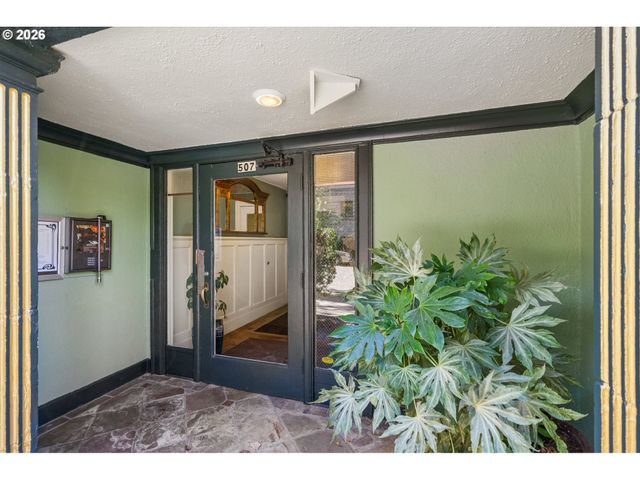 507 Nw 22ND Ave 301, Portland, OR 97210