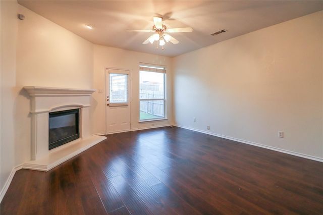 12532 Clarksburg Trail, Fort Worth, TX 76244